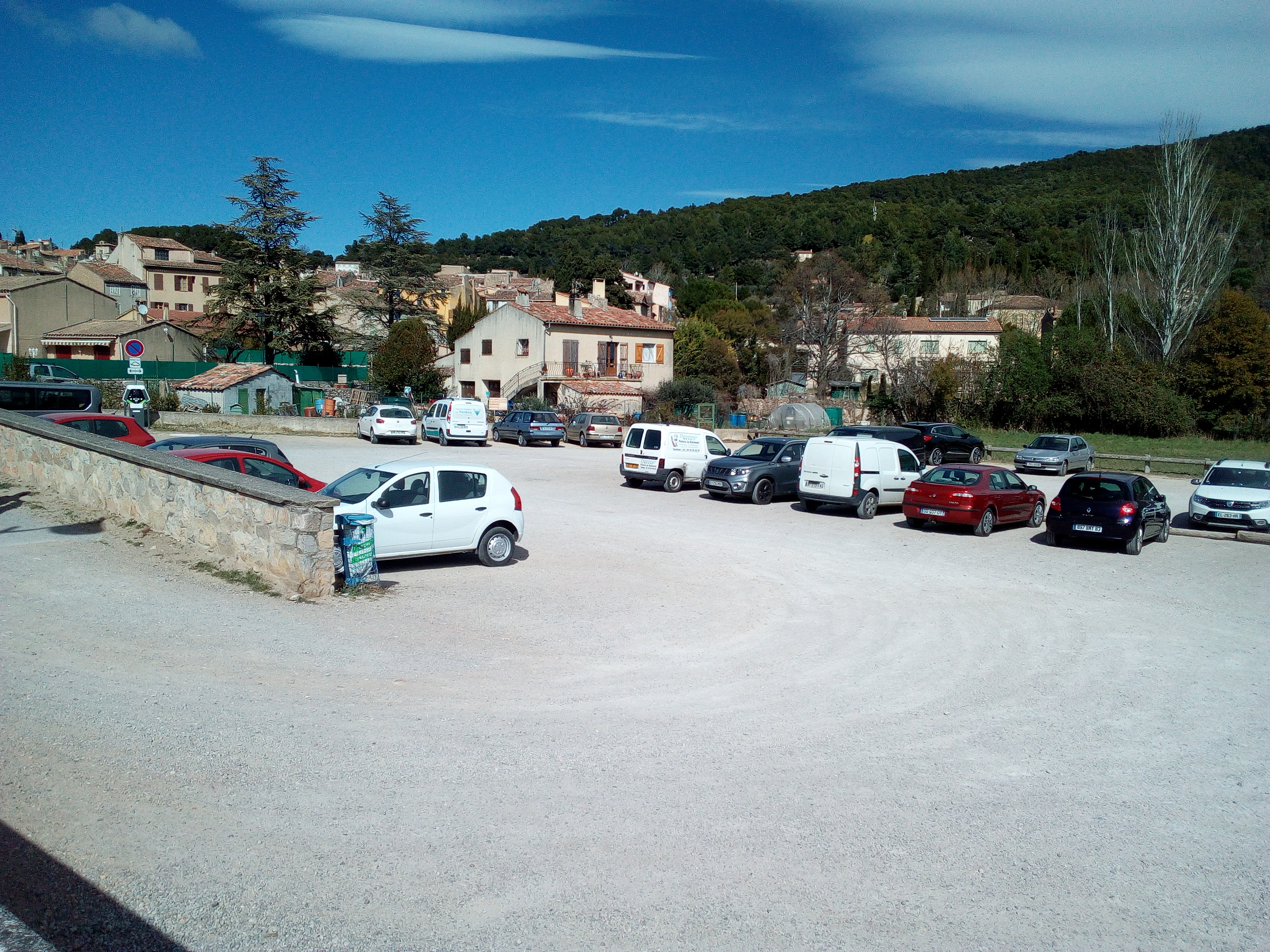 Photo Parking de la rue du gymnase