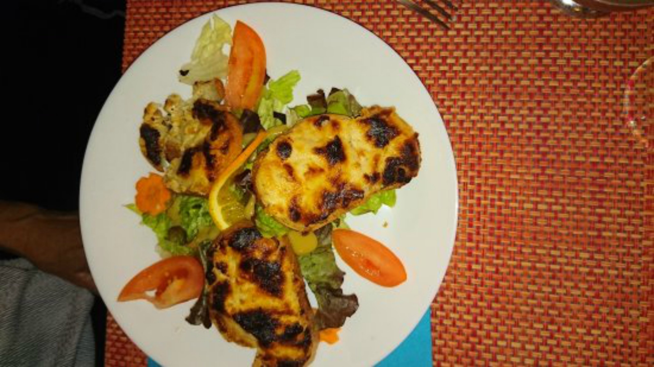 Restaurant Sous les platanes - Restaurant Sous les platanes