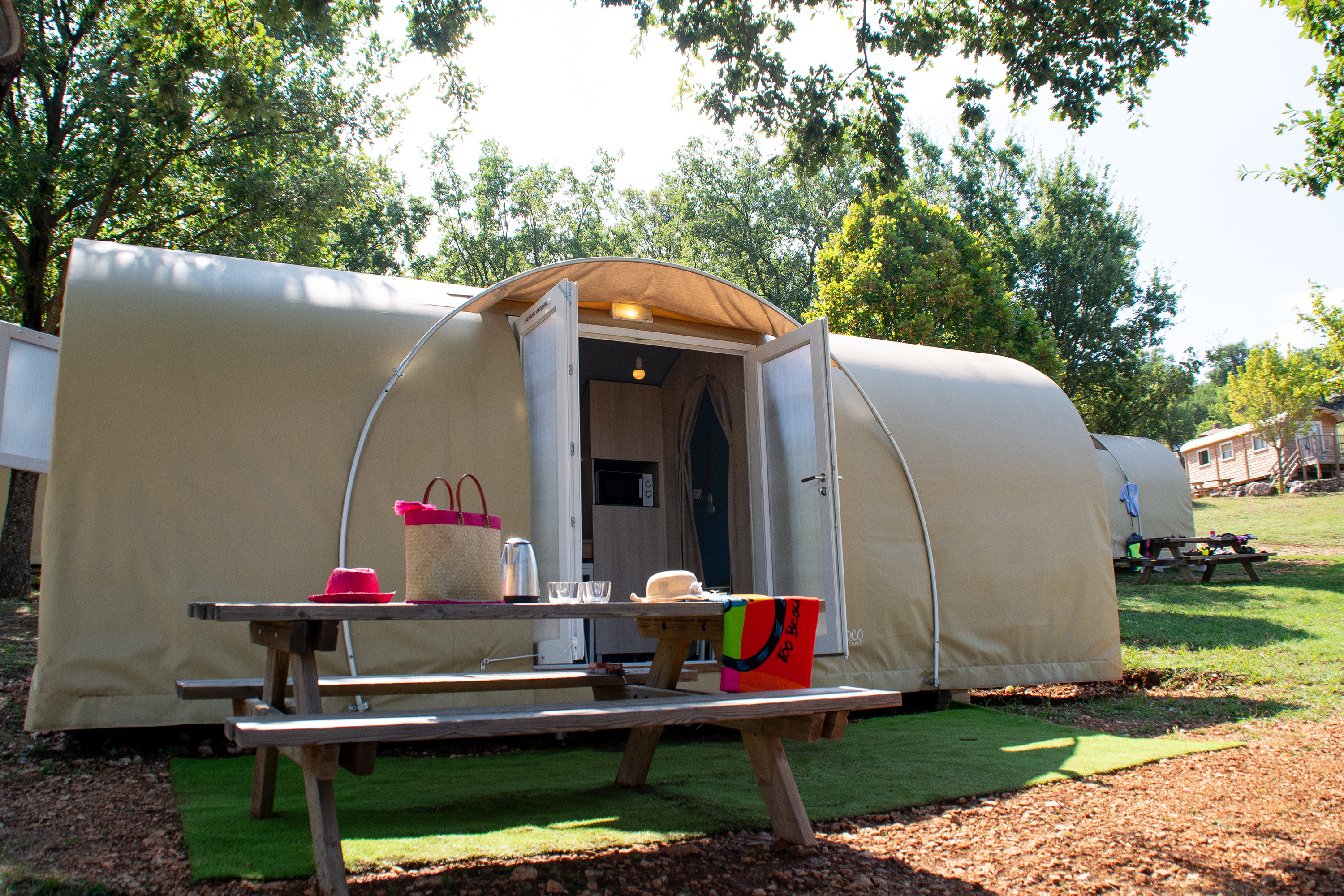 Bain à remous - Camping de l'Aigle