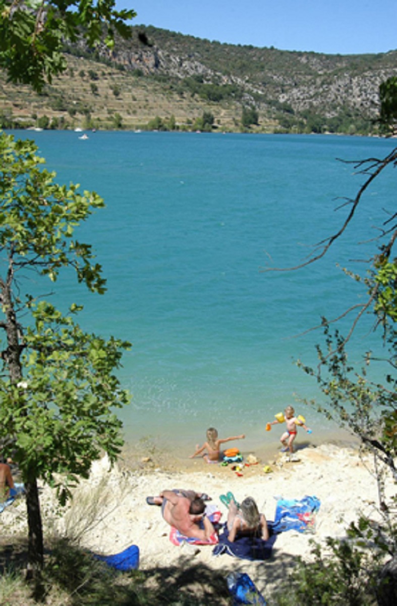 Le Vieux chêne - Bauduen - plage sur le lac de Ste Croix - LE VIEUX CHENE - BAUDUEN