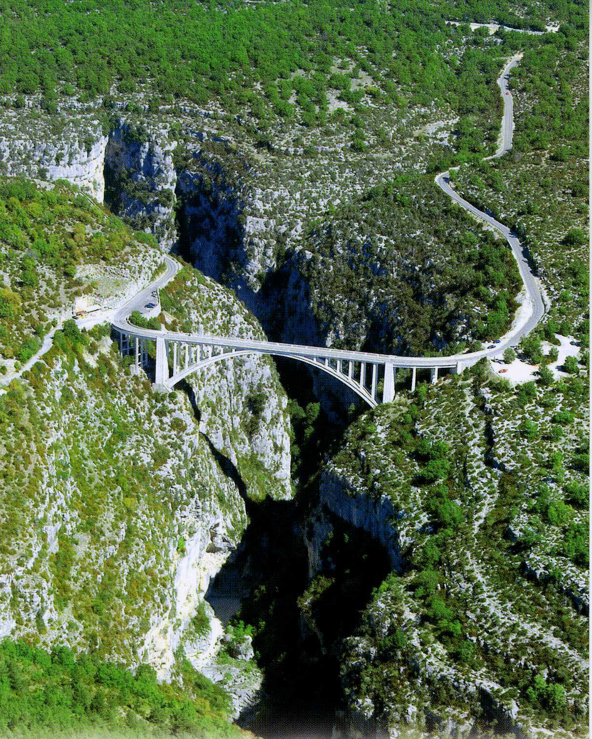 Vue aérienne - Pont de l'Artuby
