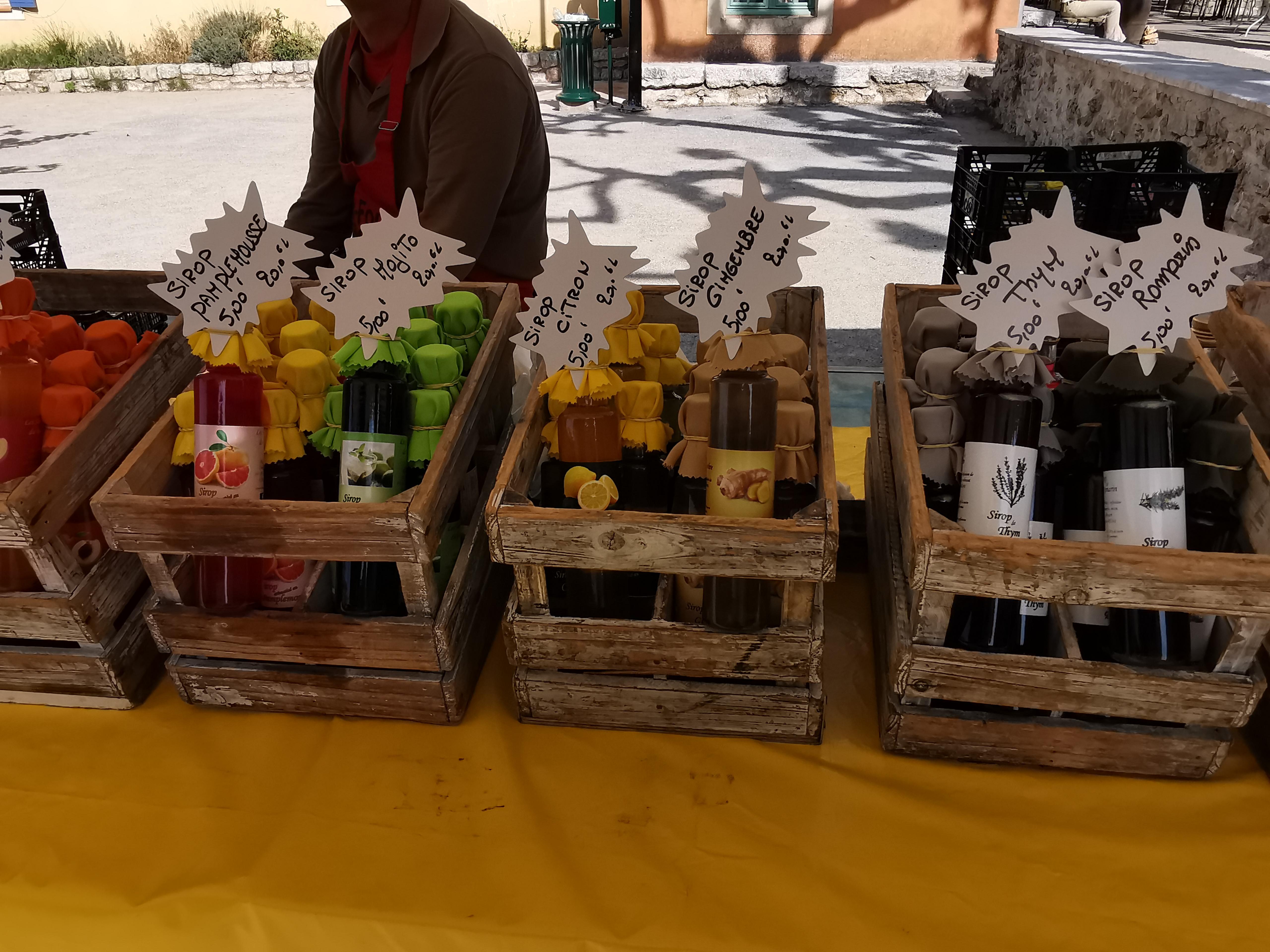 Marché artisanal - Marché artisanal