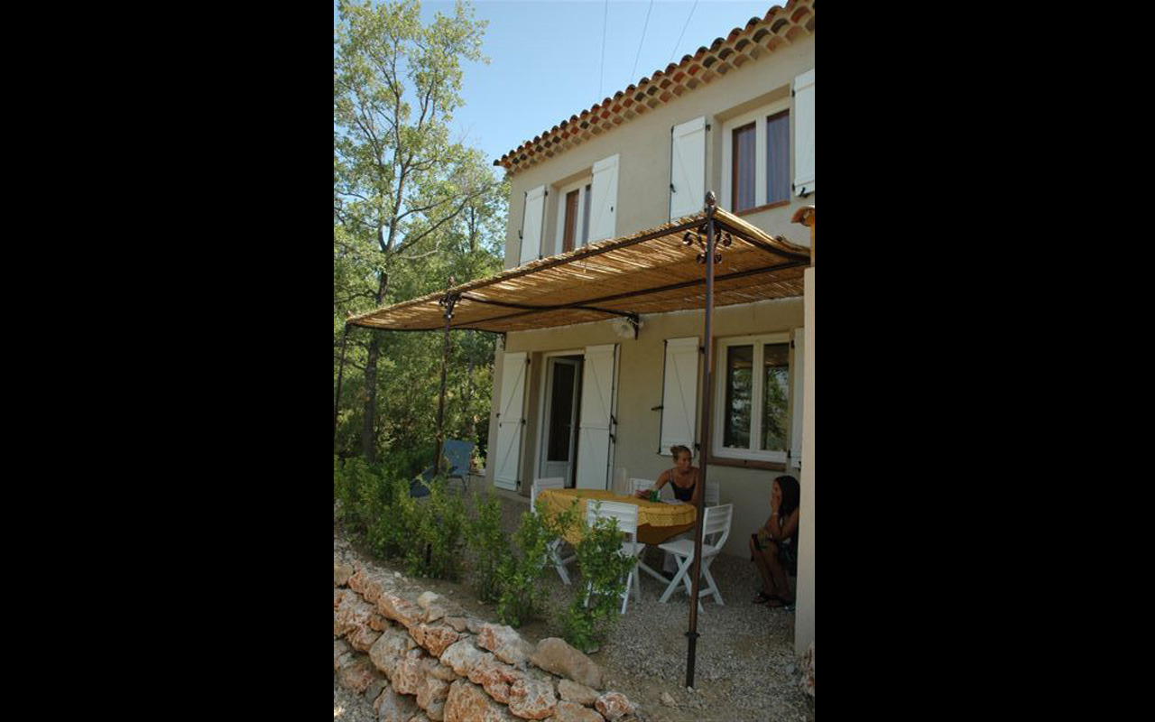 gîte côté ouest, accès direct à la piscine - La résidence n°1