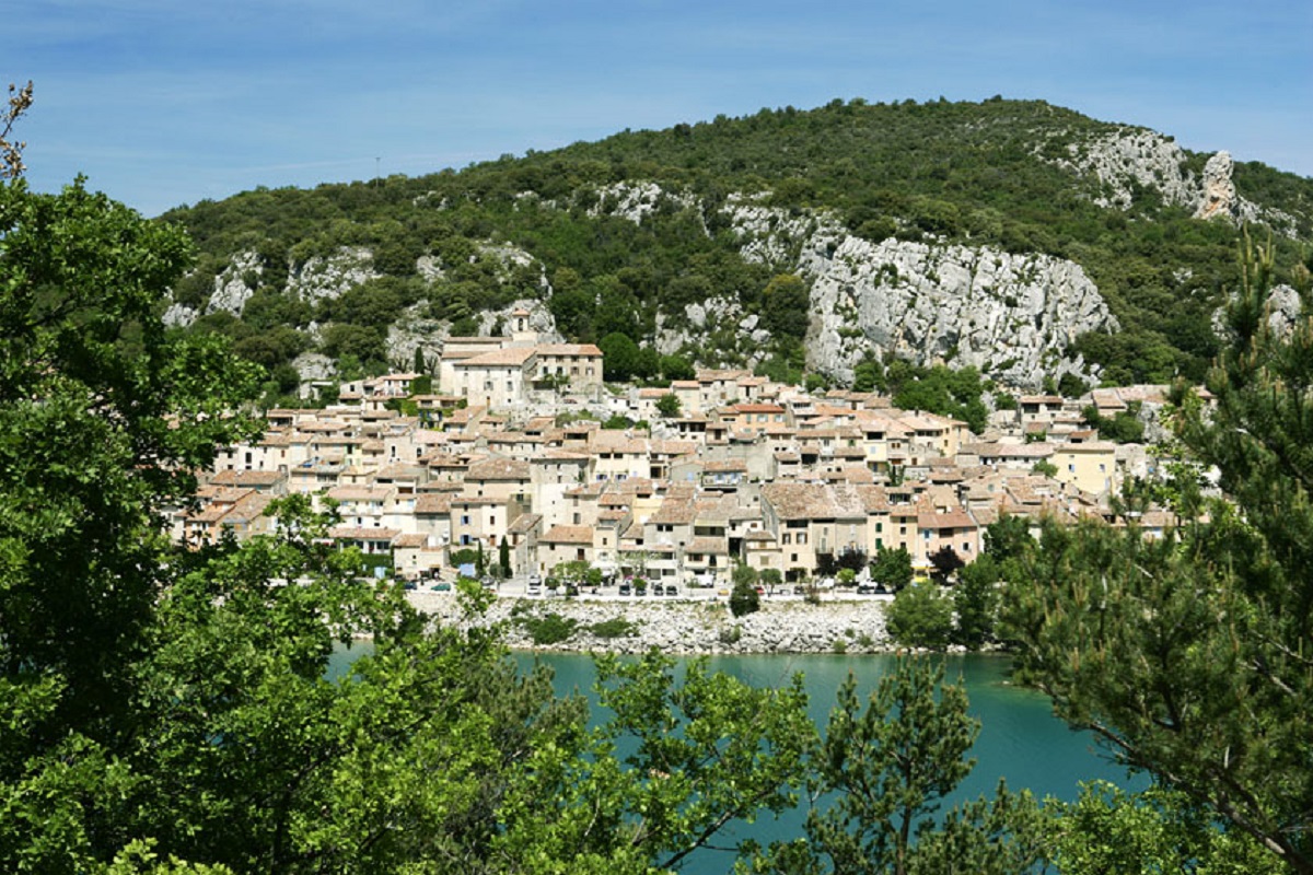 Vue du village - Auberge du lac