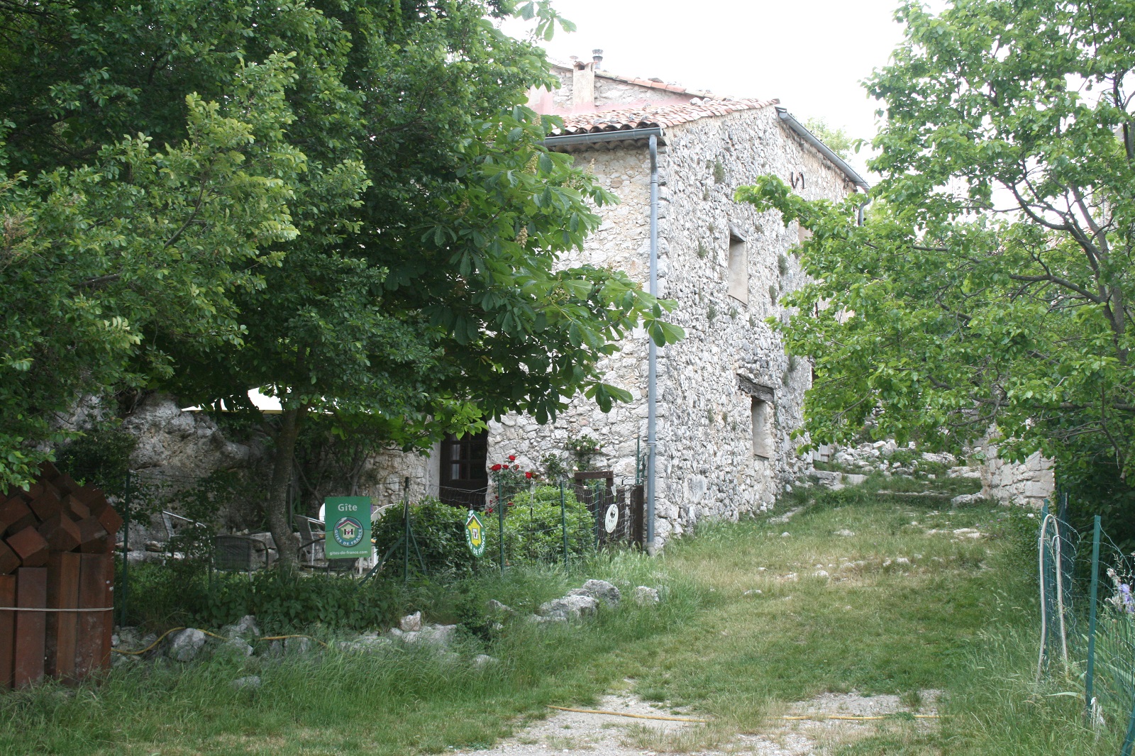 Gite extérieur - Commanderie de St Maymes