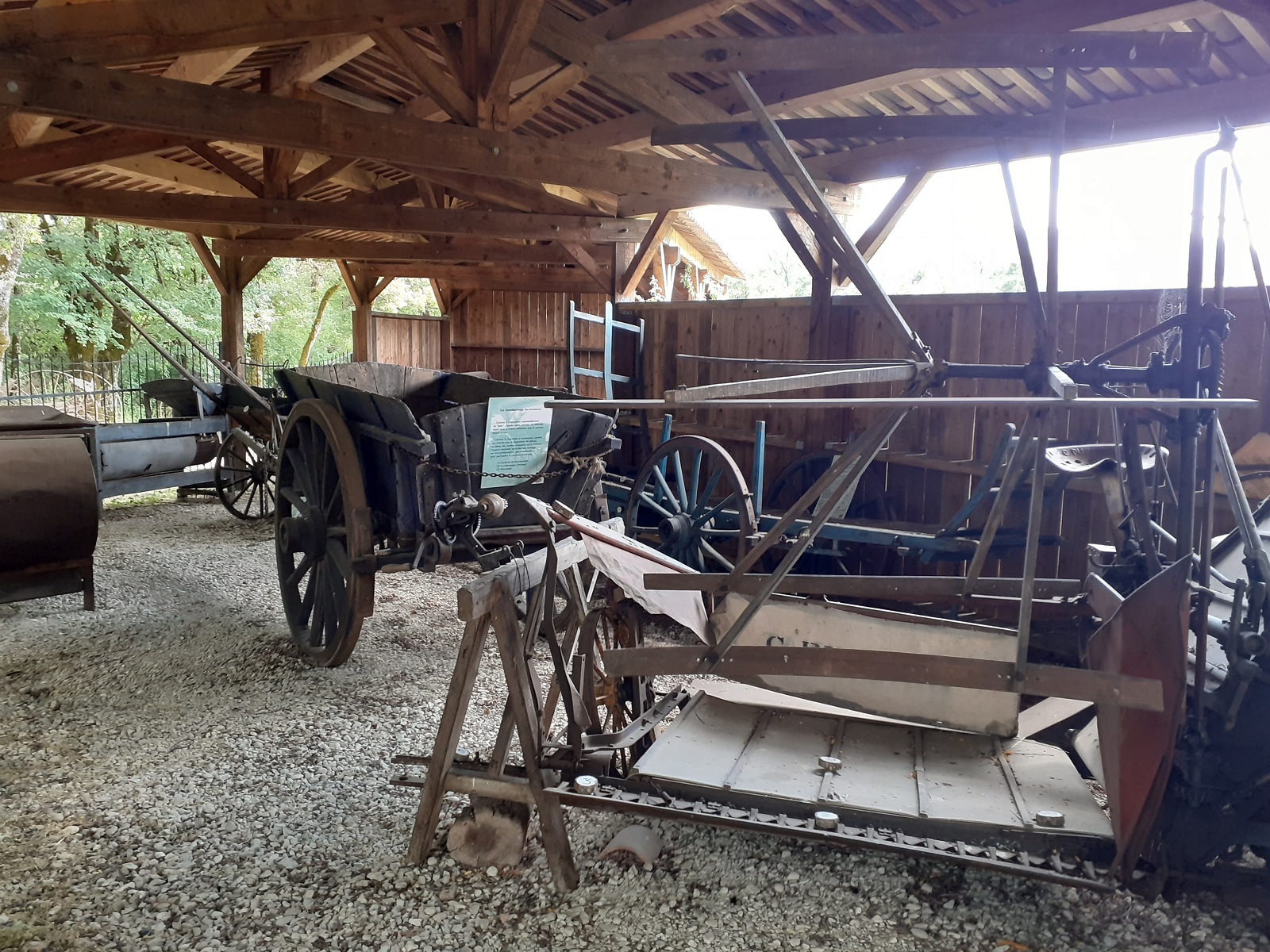 Machines anciennes - Musée du patrimone agricole de la Sagne