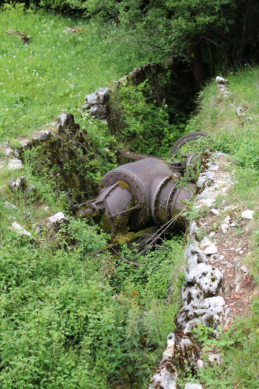 Ancien canal d'irrigation - Scierie du Mont Brouis