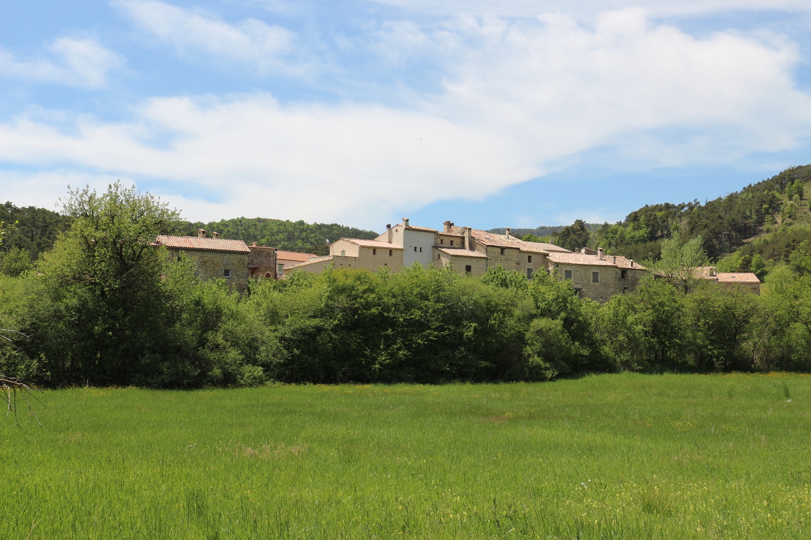 Photo Hameau du Plan d'Anelle et chapelle Saint-Joseph