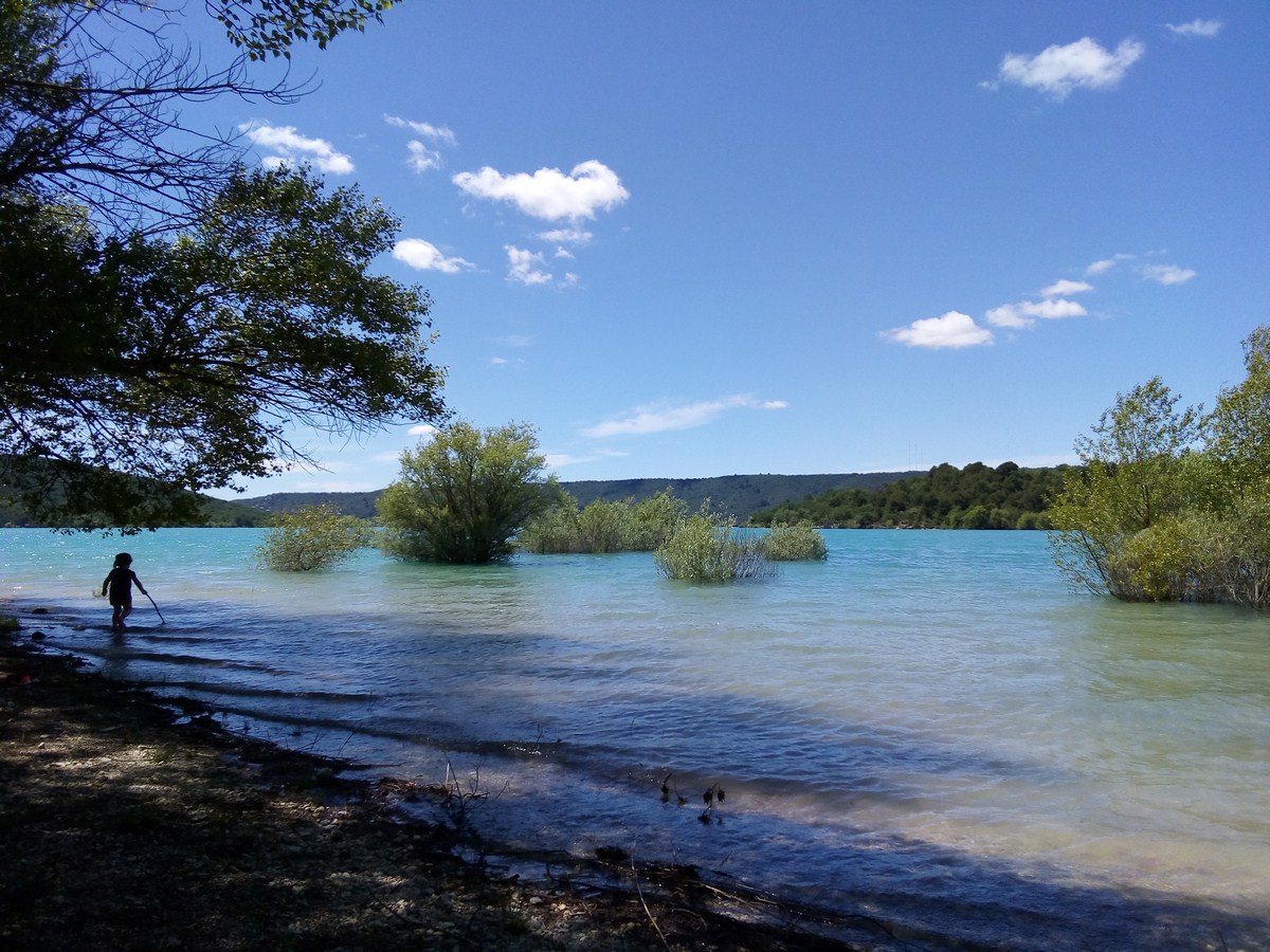 Plage familiale - Plage Commandon et Charoup