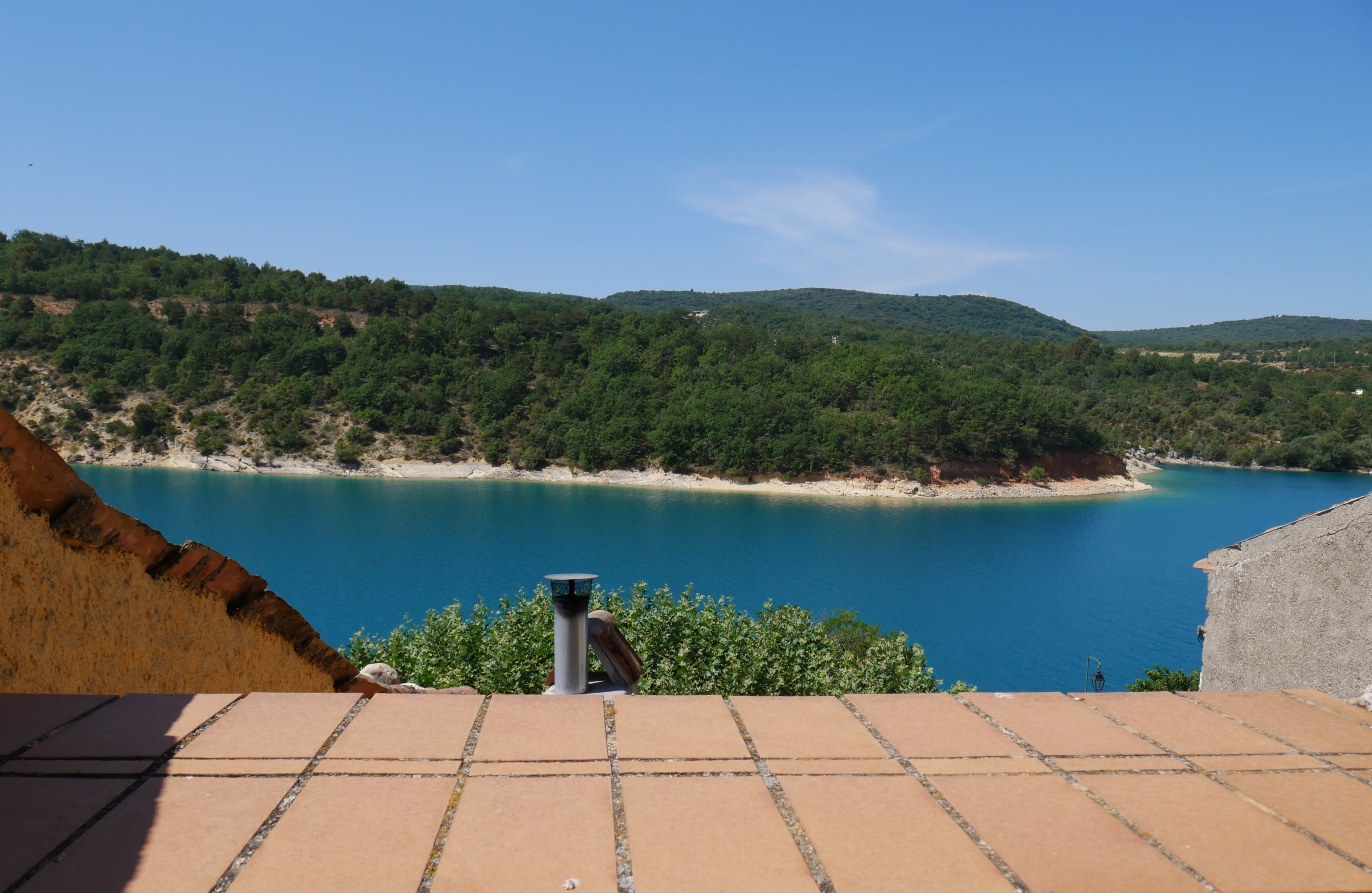 Vue sur le lac - Maison au coeur du village