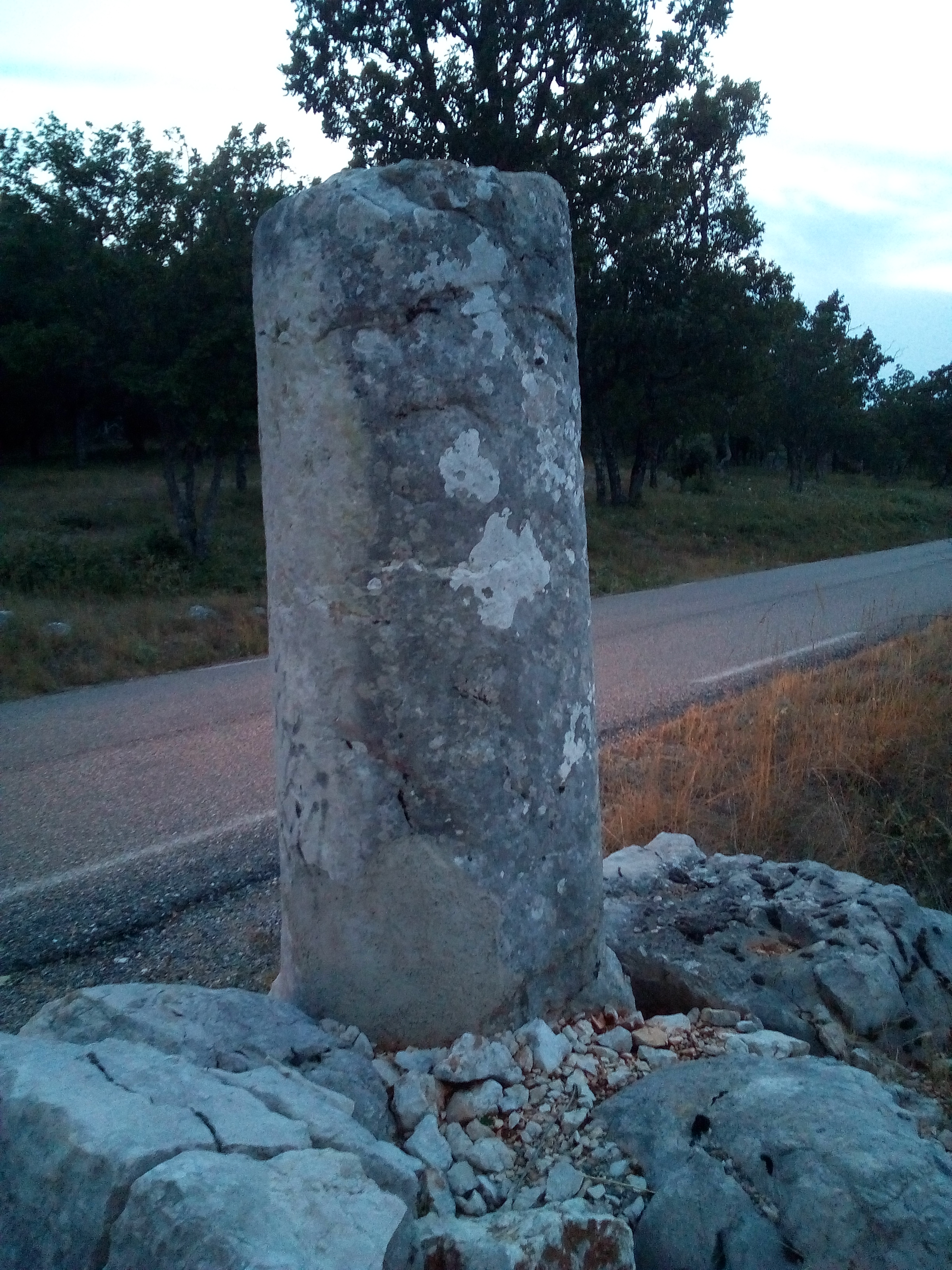 Borne miliaire Vérignon - Borne miliaire Vérignon