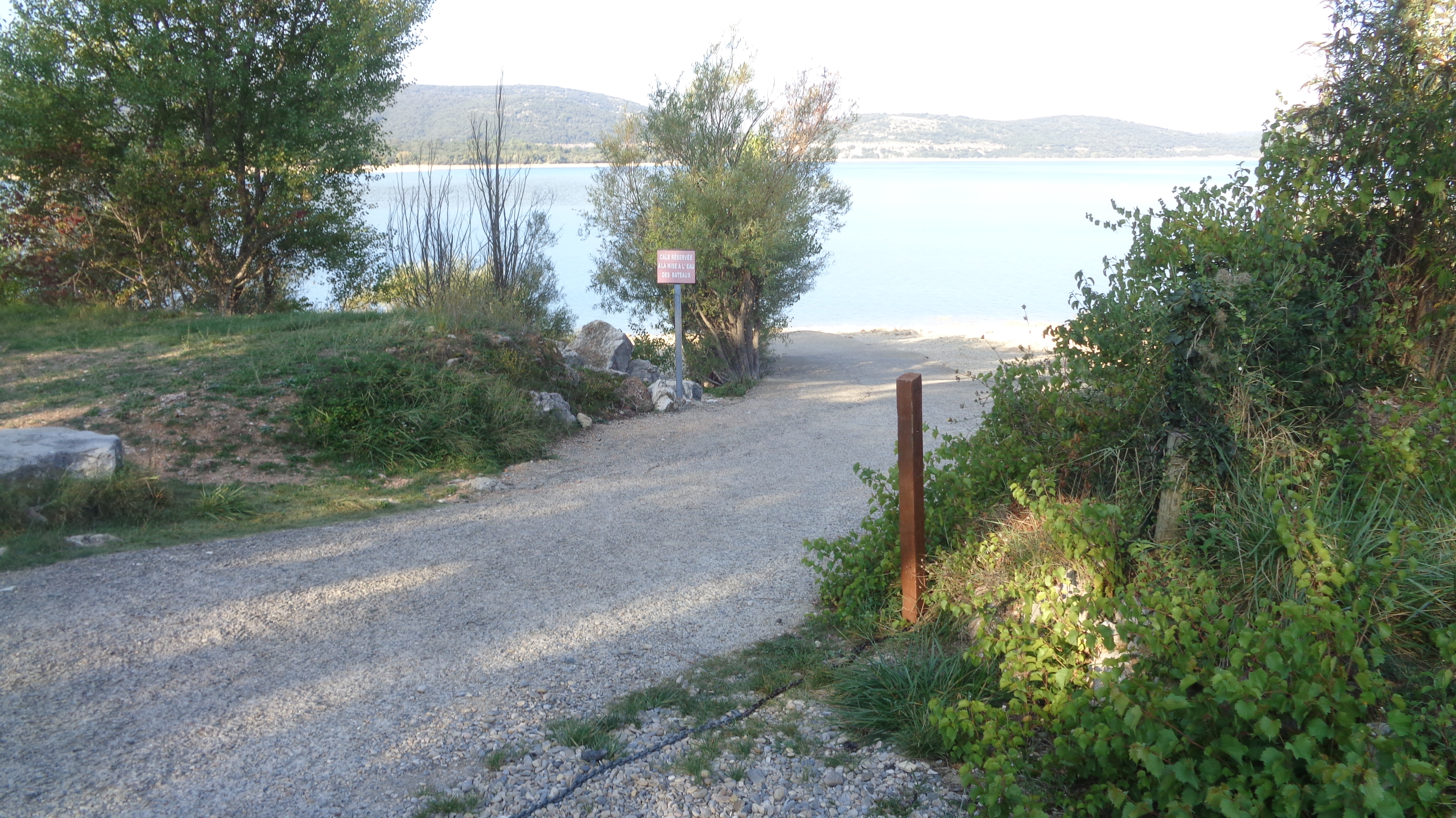 Boat launch of the Chaumets - Mise à eau Piste des Chaumets