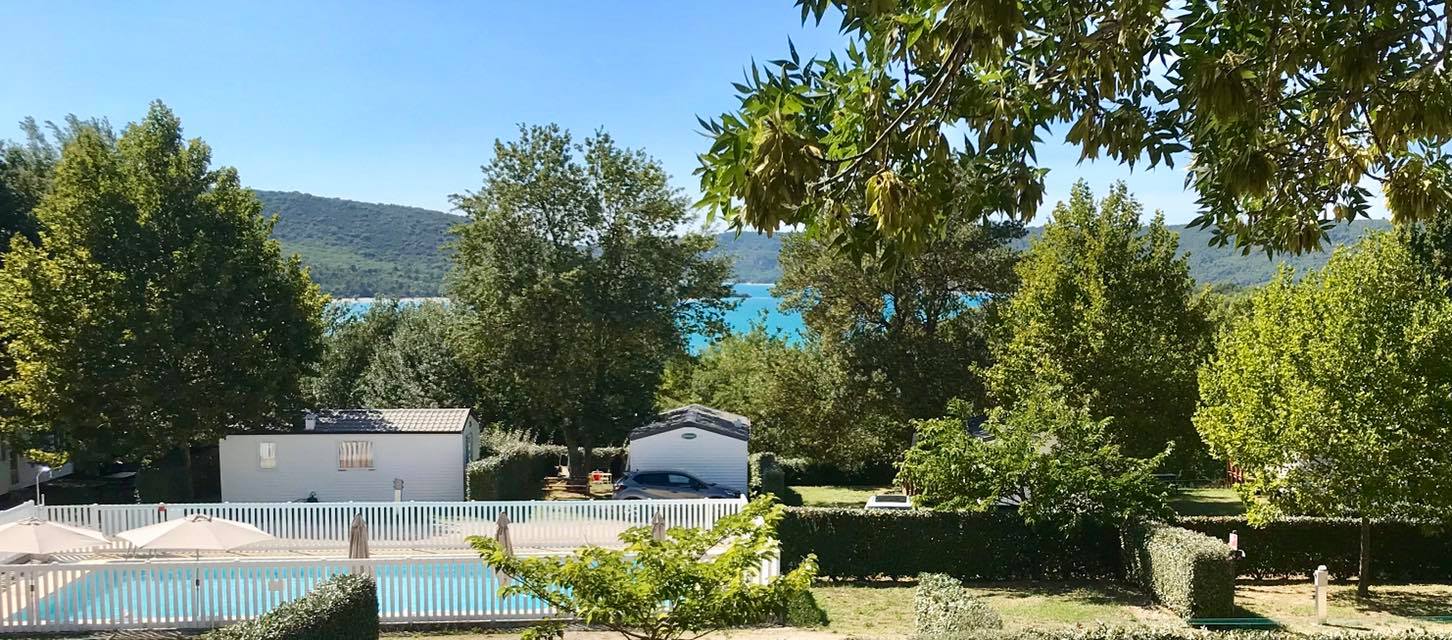 Vue sur le lac de Sainte-Croix - Les Bastides de Chanteraine