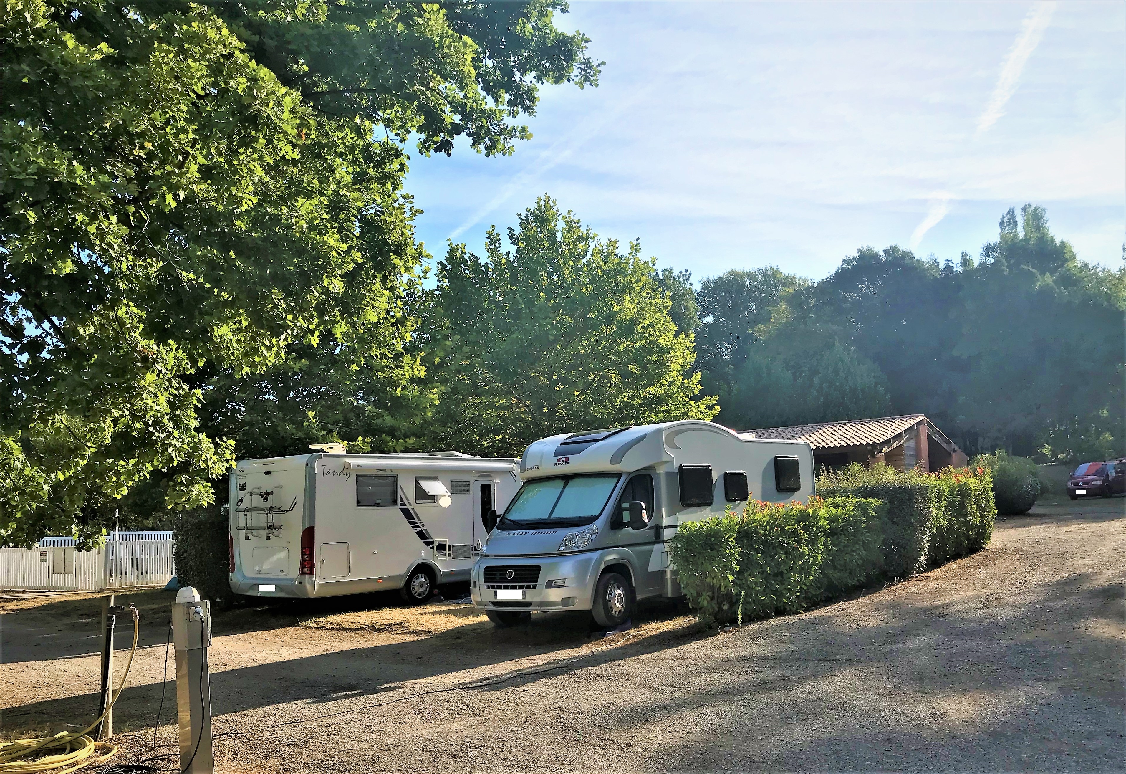 Emplacement camping-car - Les Bastides de Chanteraine