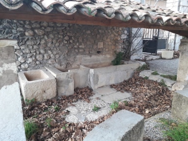 vue sur les bassins - Lavoir du château