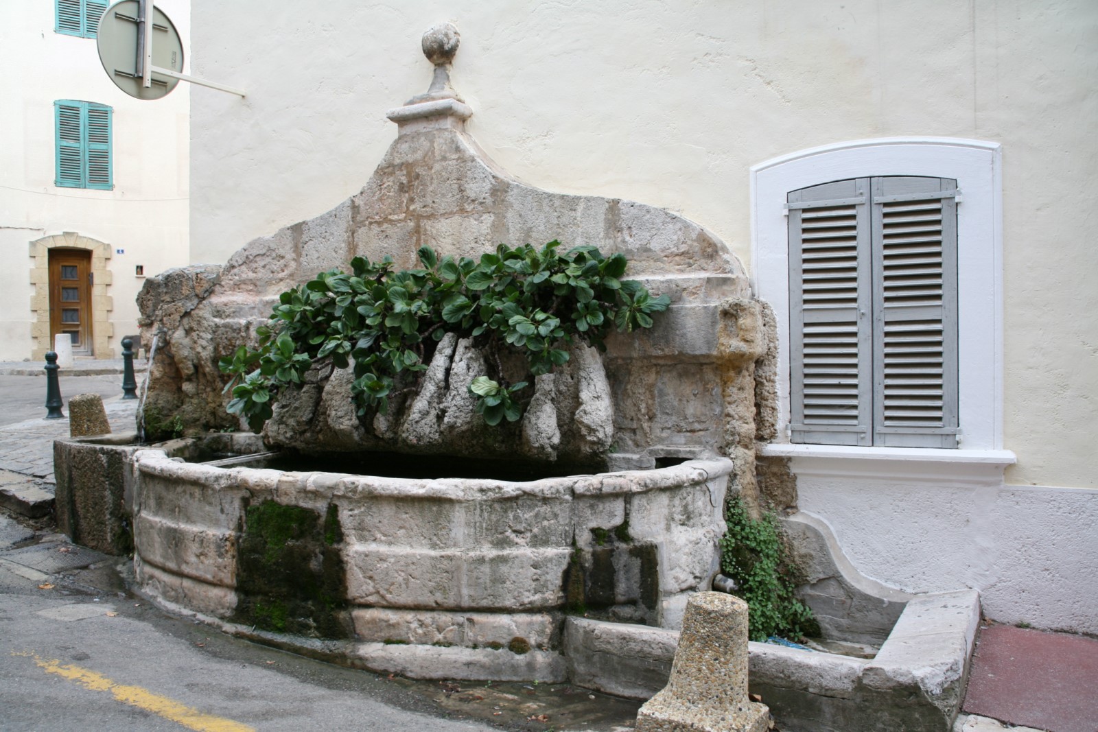 Fontaine Maréchal Foch - Aups - Fontaine Maréchal Foch - Aups