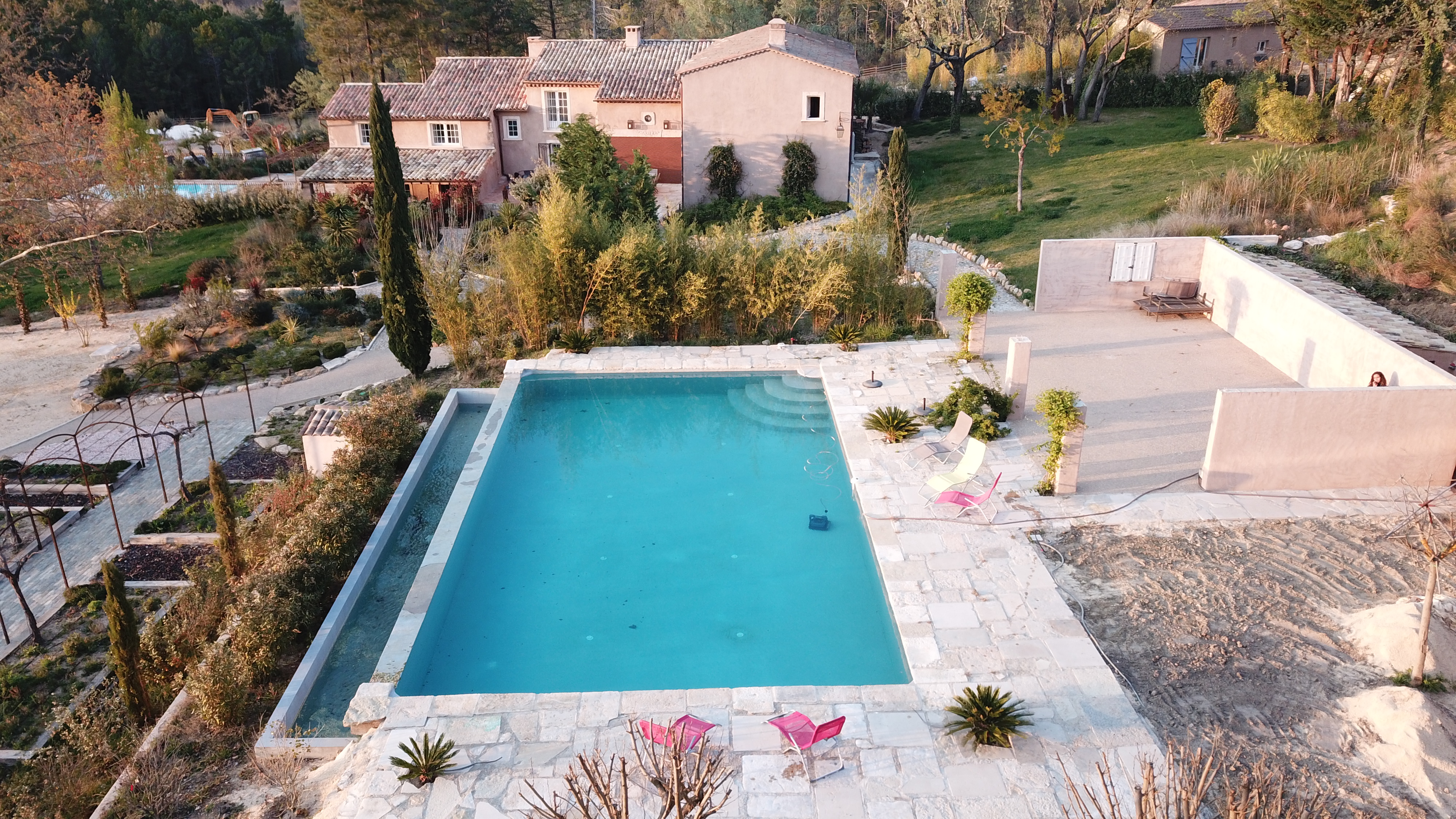 Piscine - Domaine des Sanguinèdes