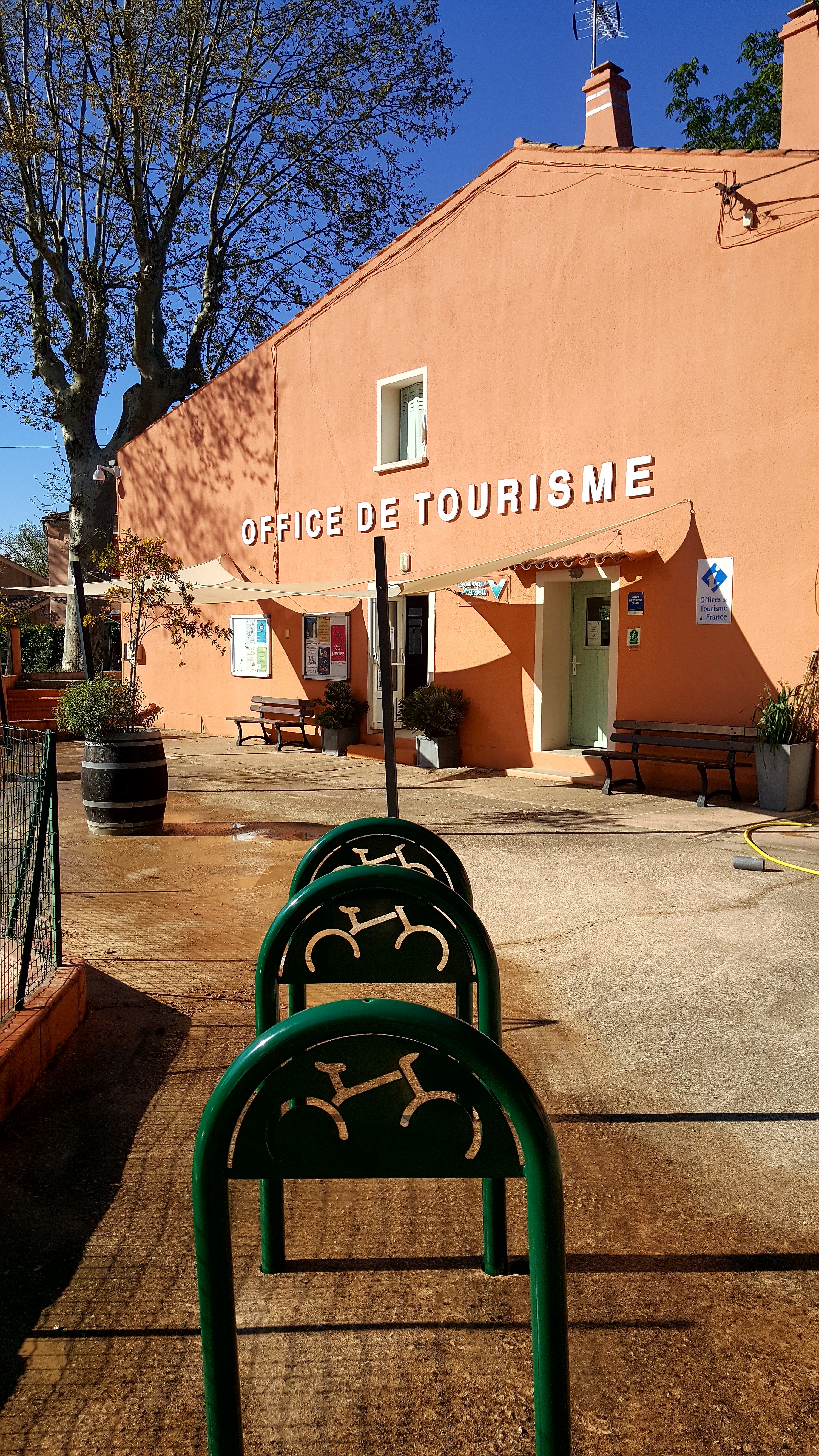 Entrée - Bureau d'Information Touristique de Villecroze