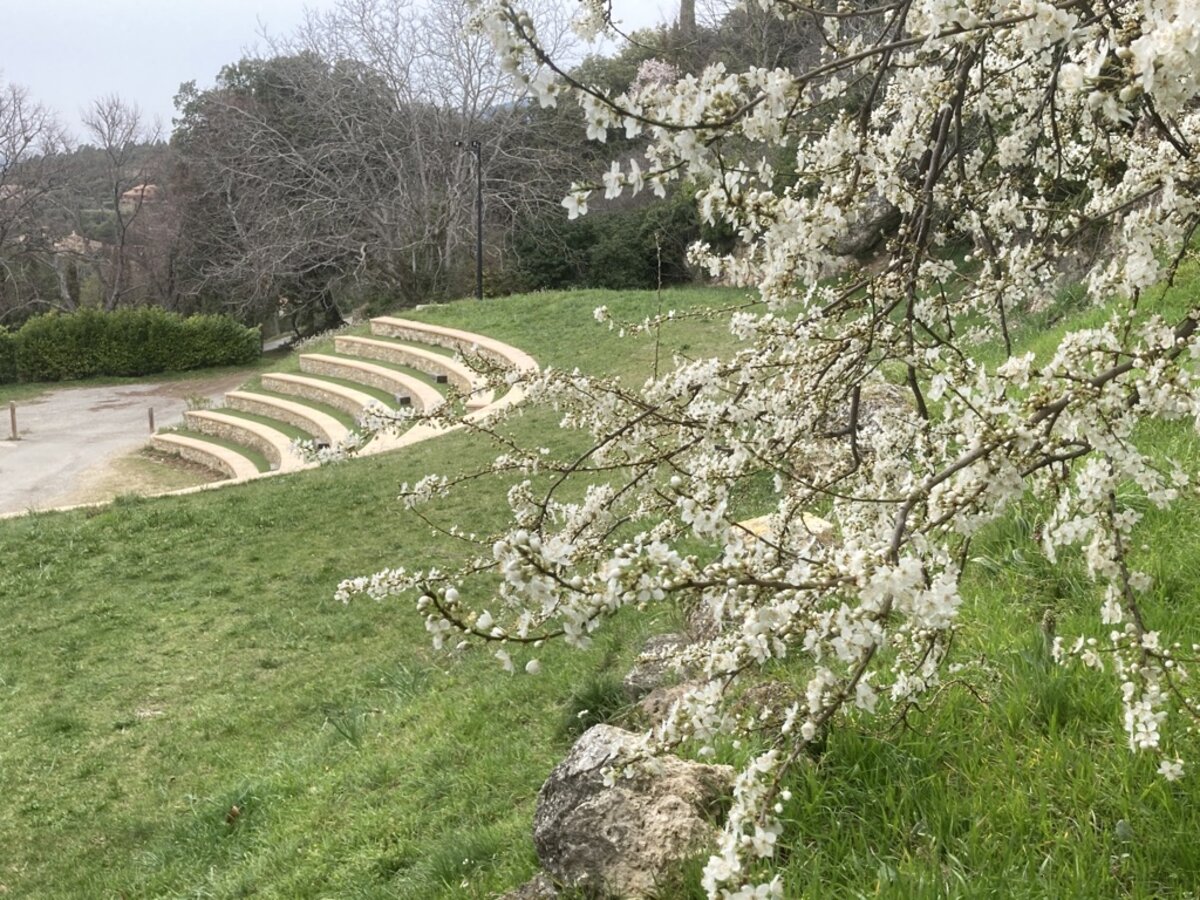 Photo - Théâtre de verdure