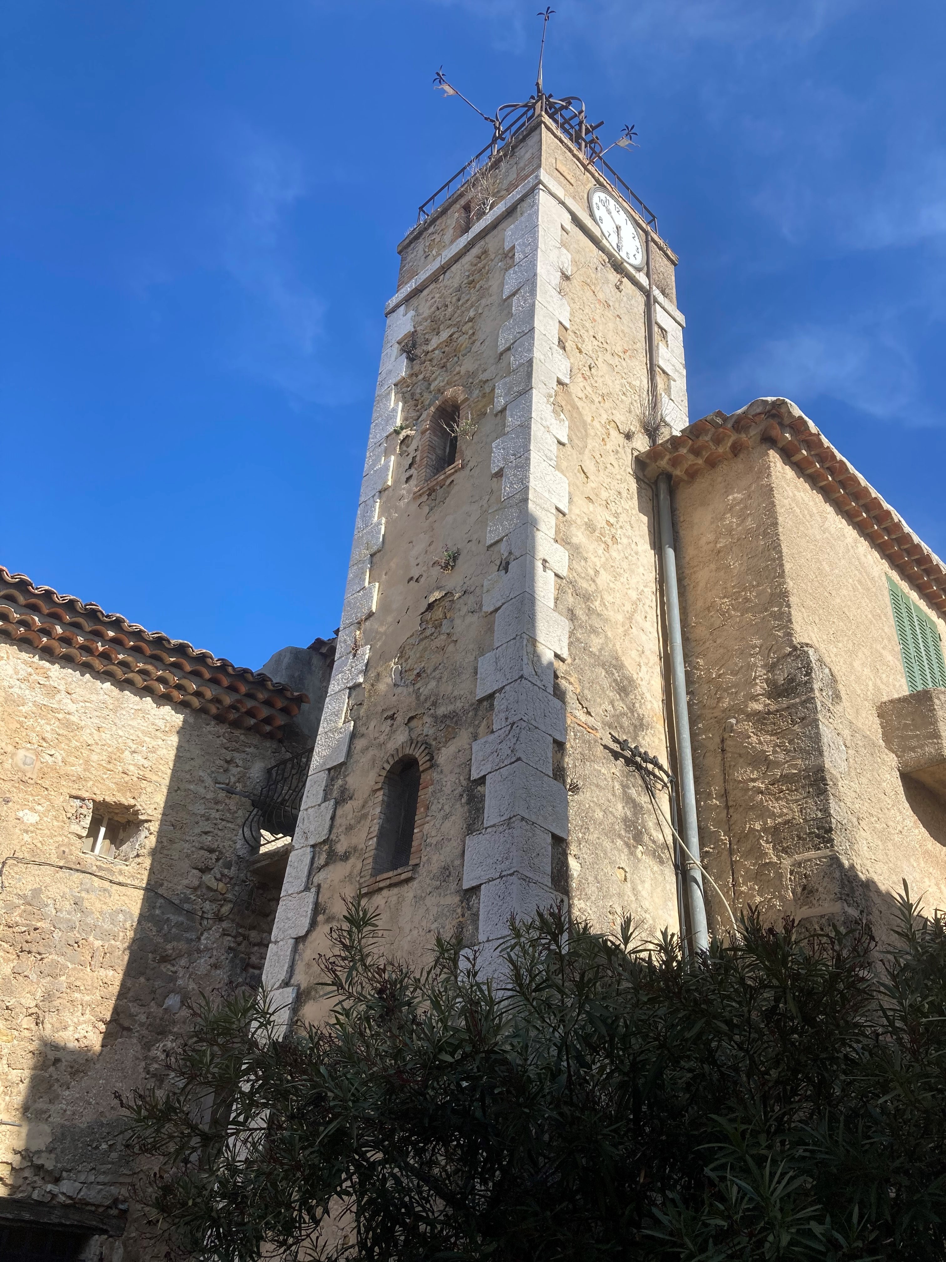 Photo La tour de l'horloge et son campanile