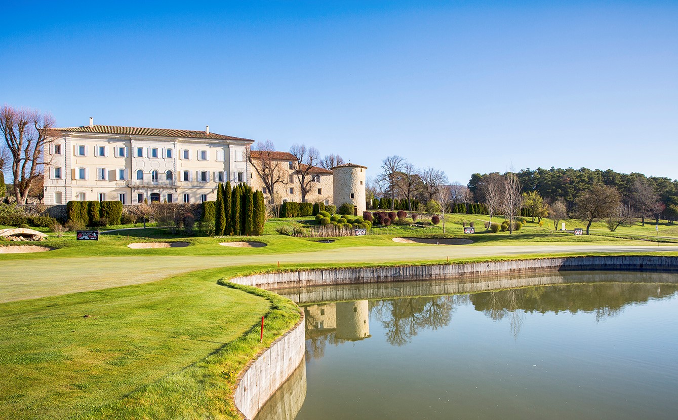 Vue de l'extérieur - Château de Taulane