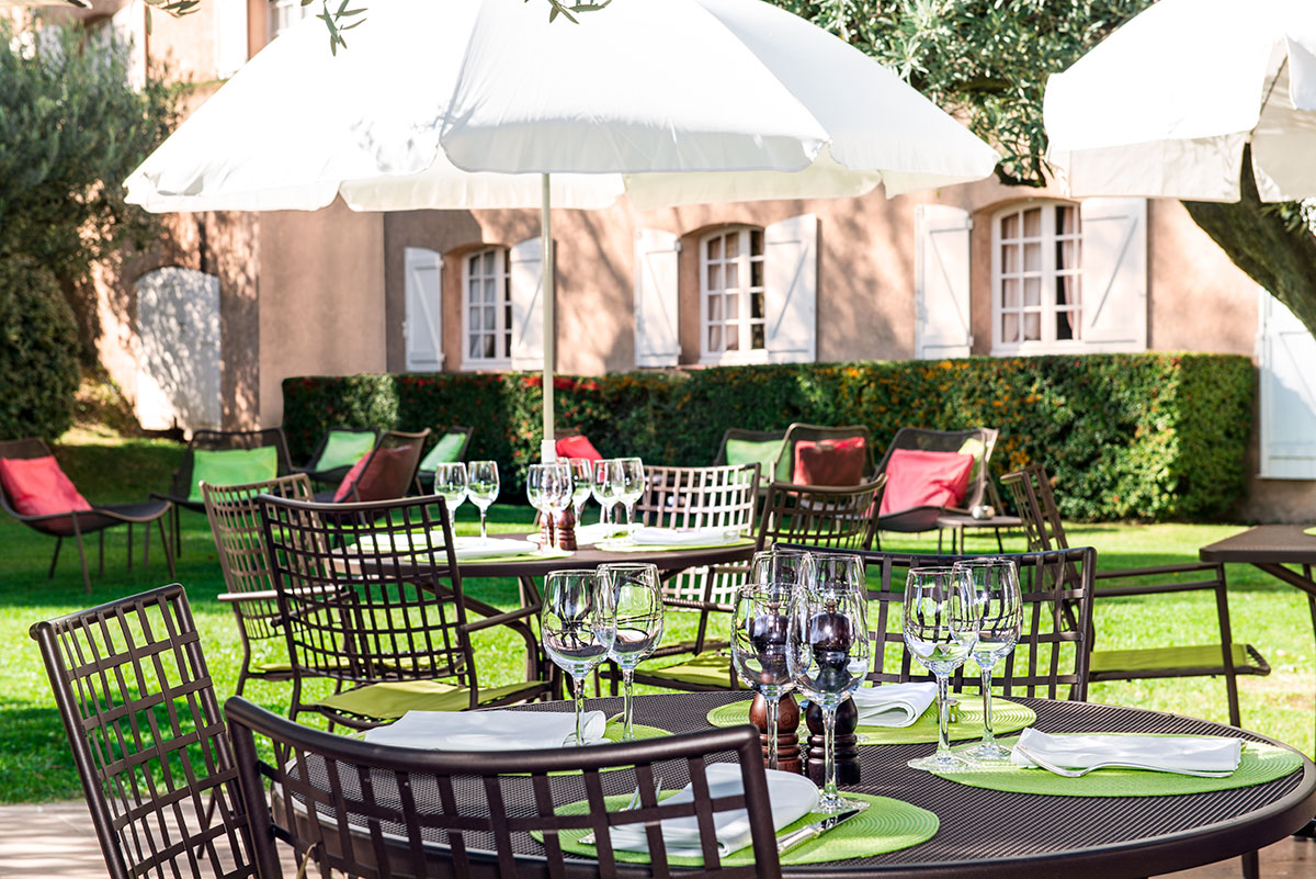 Terrasse extérieure - La Bastide du Calalou