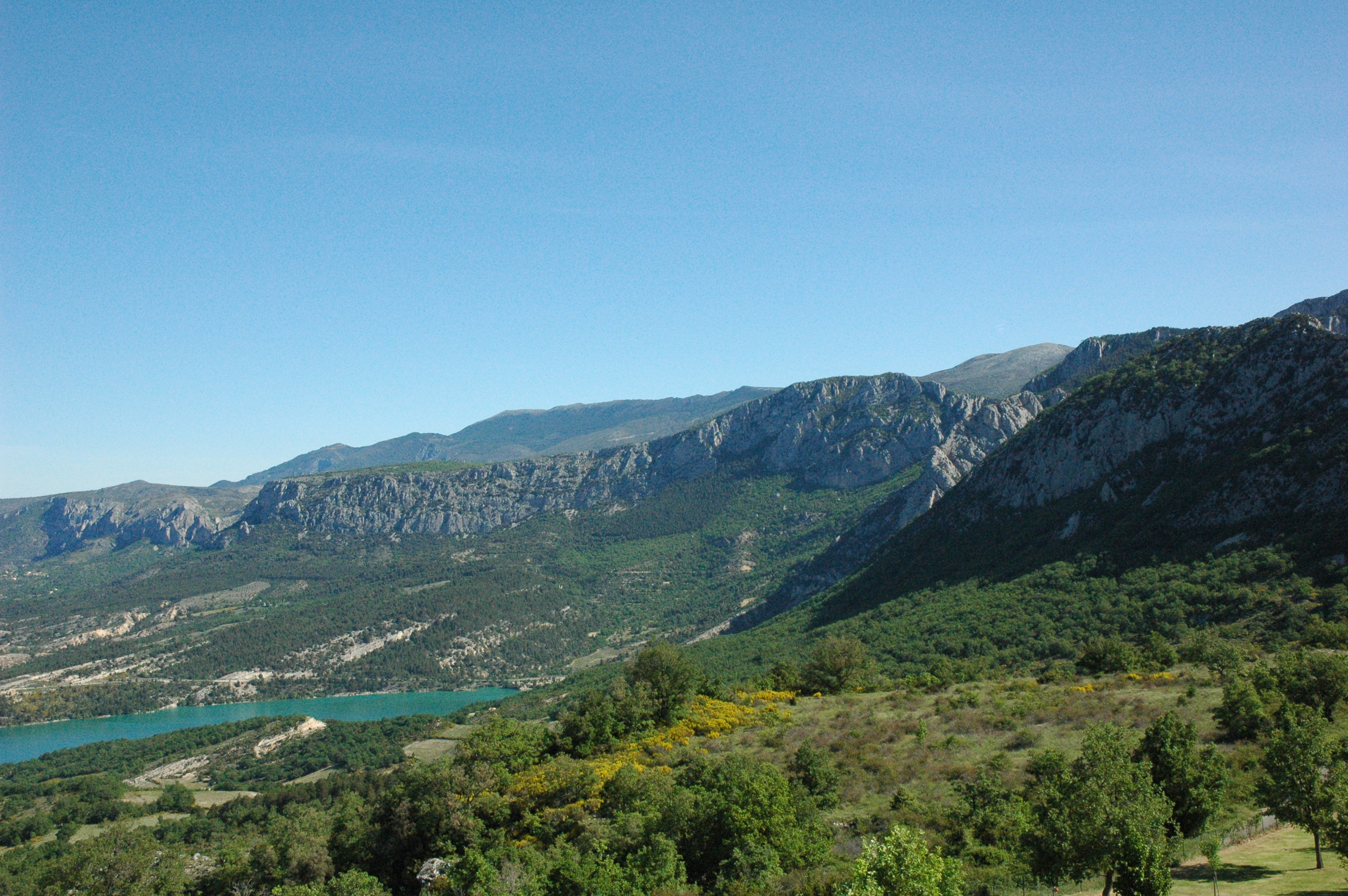 Vue côté gorges - Point de vue de la chapelle Saint-Pierre