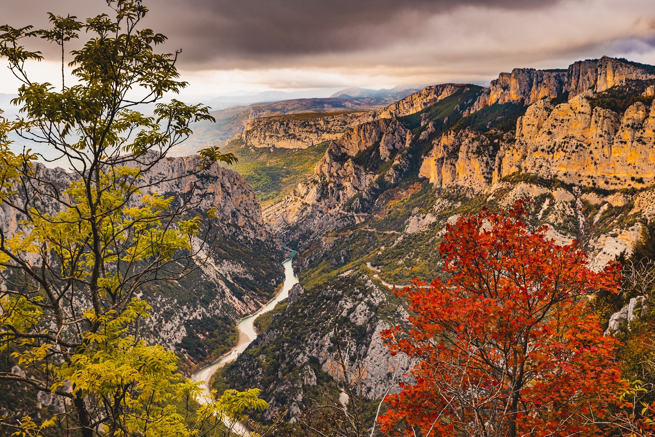 Vue automnale - Point de vue sur le cirque de Vaumale