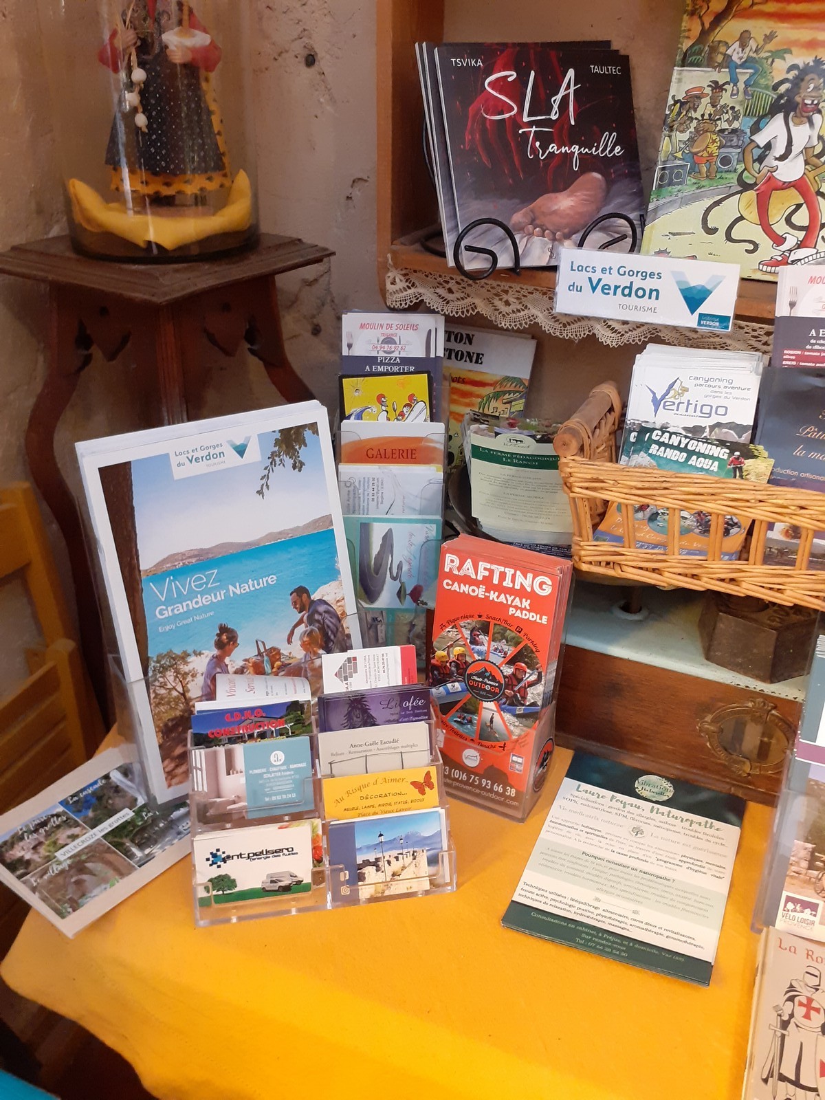 Documentation LGV Tourisme - Relais info Tourisme Trigance