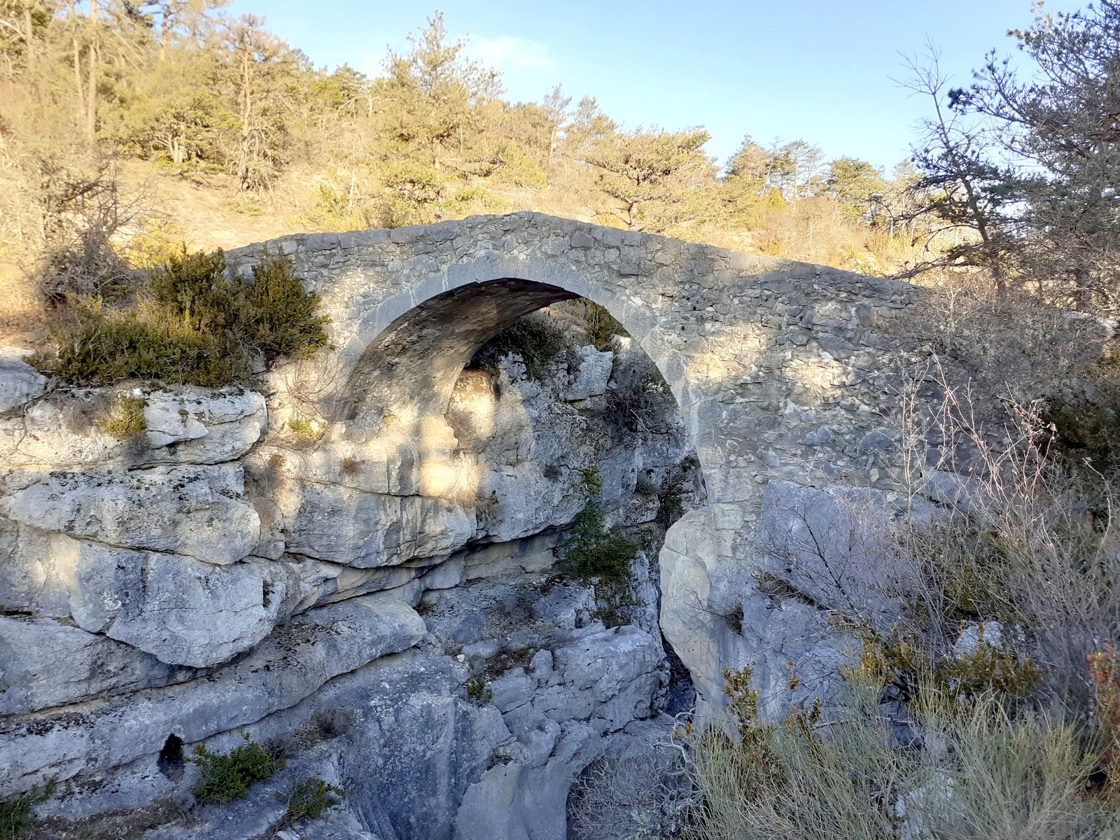 Vue générale - Pont de Sautet