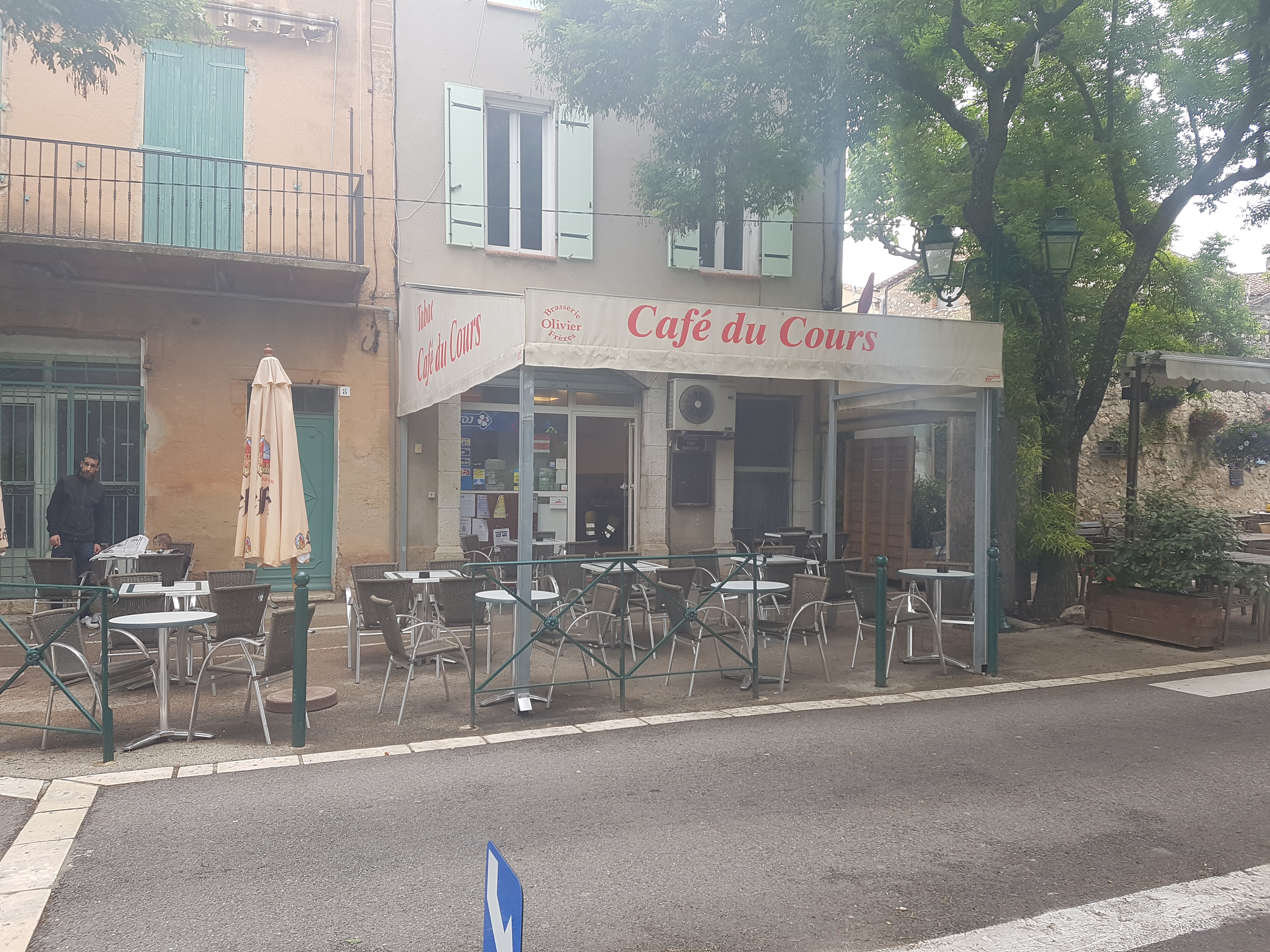 Bar Tabac Café du cours - Terrasse