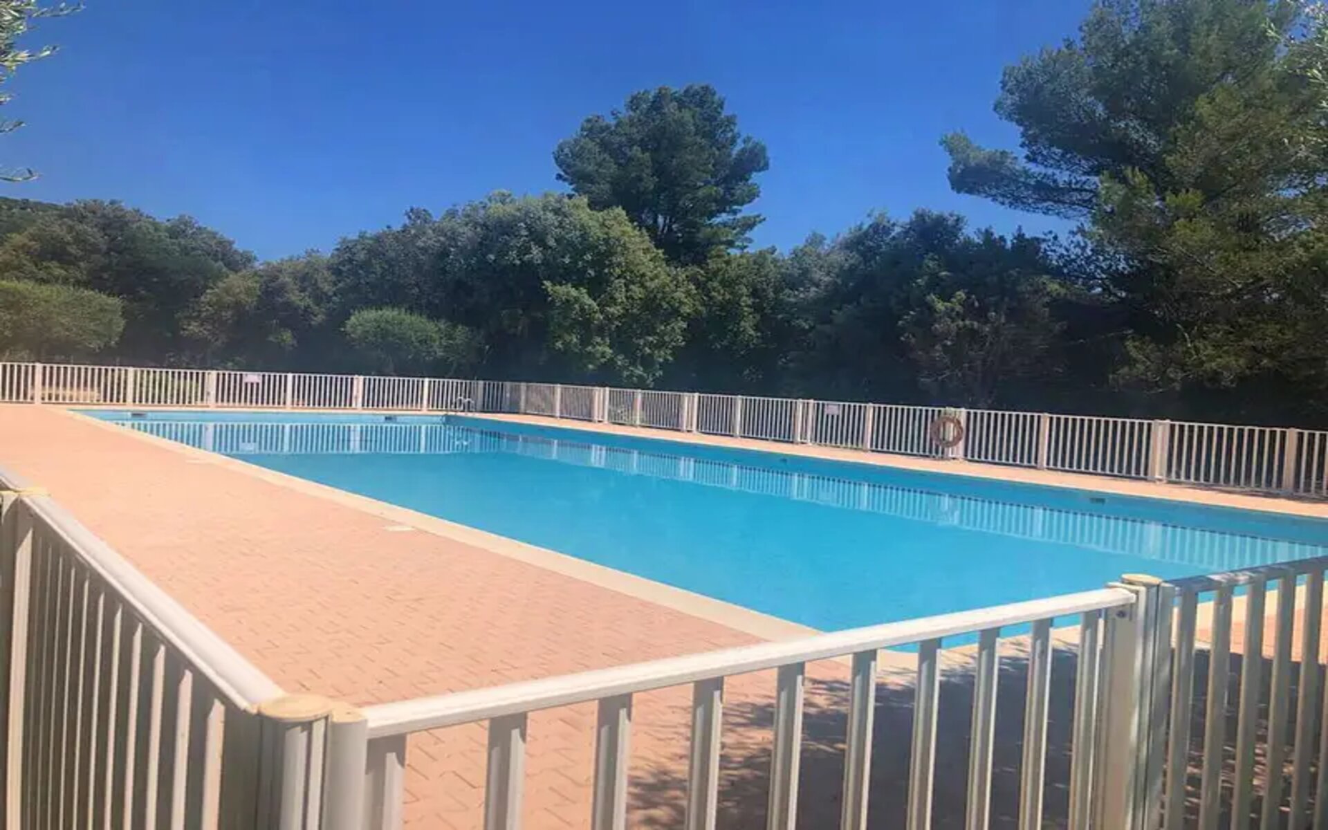 Piscine du domaine St Pierre - Mas Tourtour