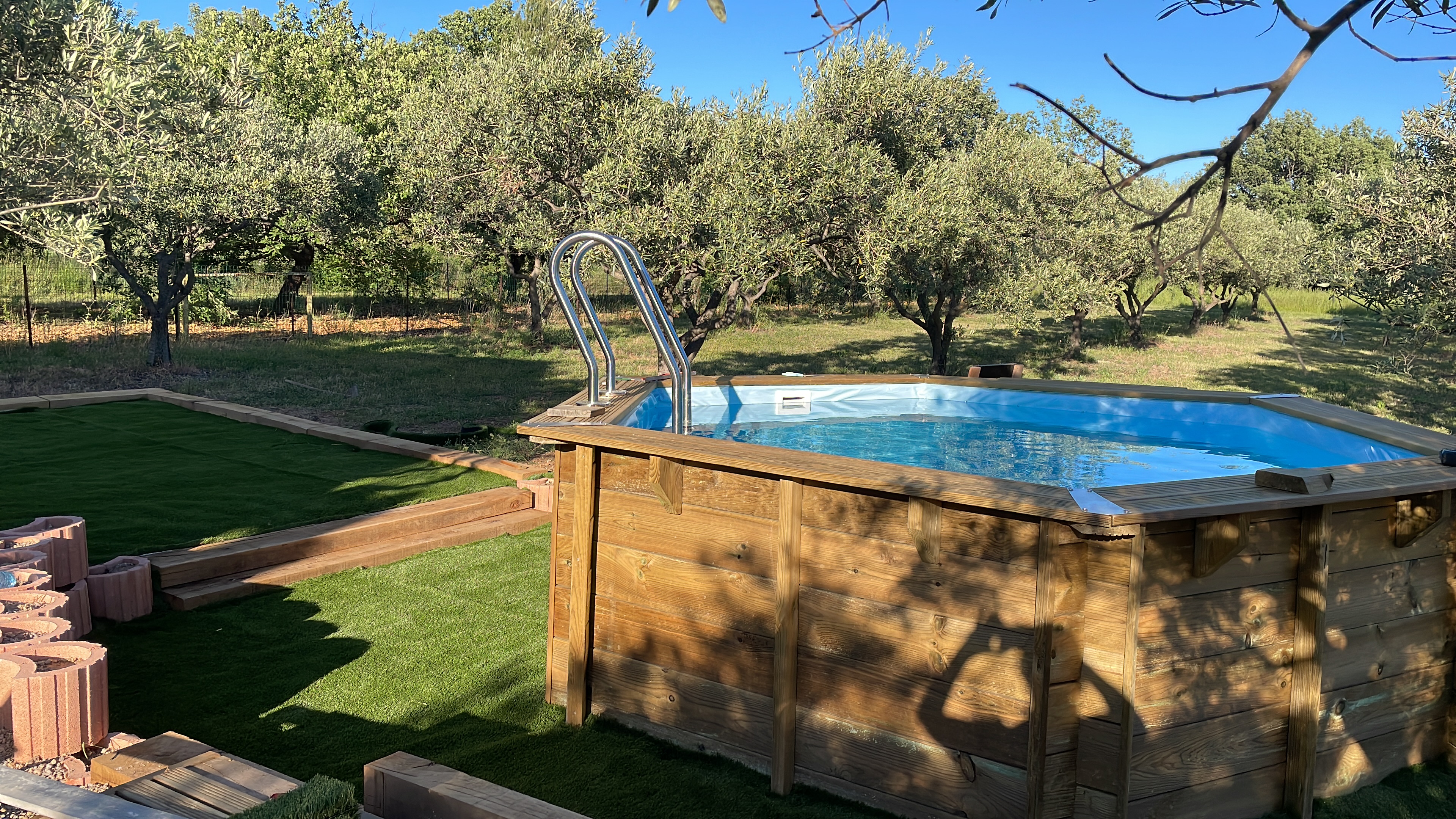 Piscine - Bastidon dans les Oliviers_Aups