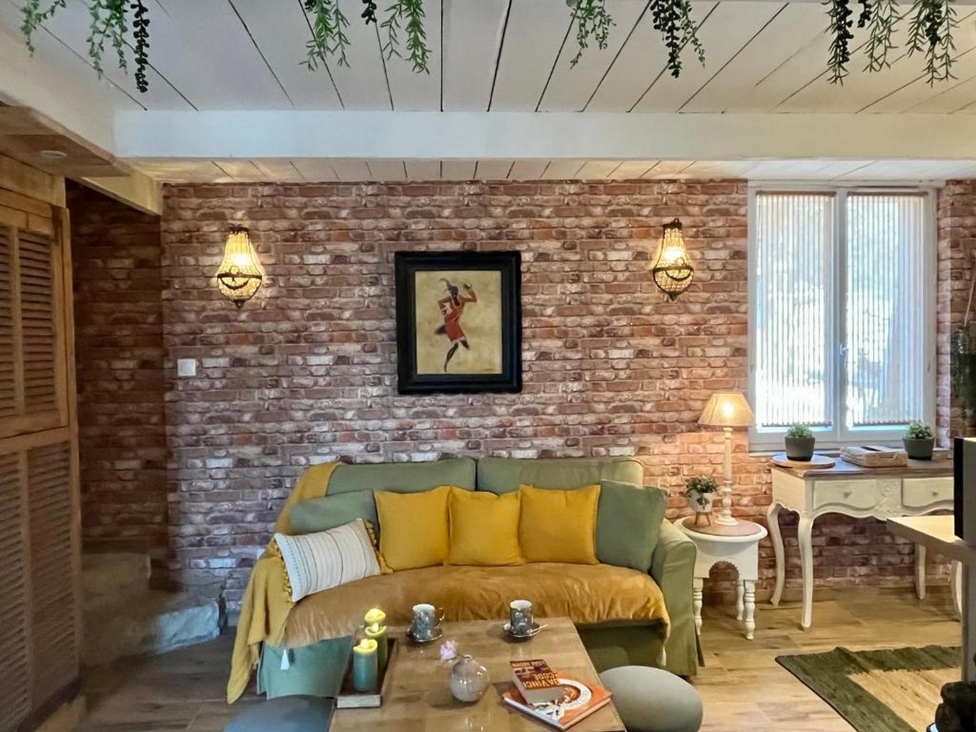 Coin salon - Chez Eddy et Caro : Gîte La Bohème_Trigance