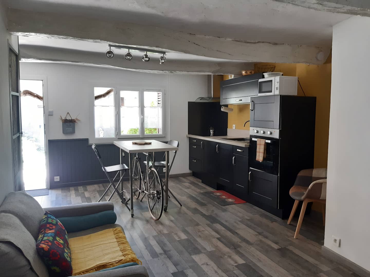 Cuisine - Joli pied-à-terre à Aiguines