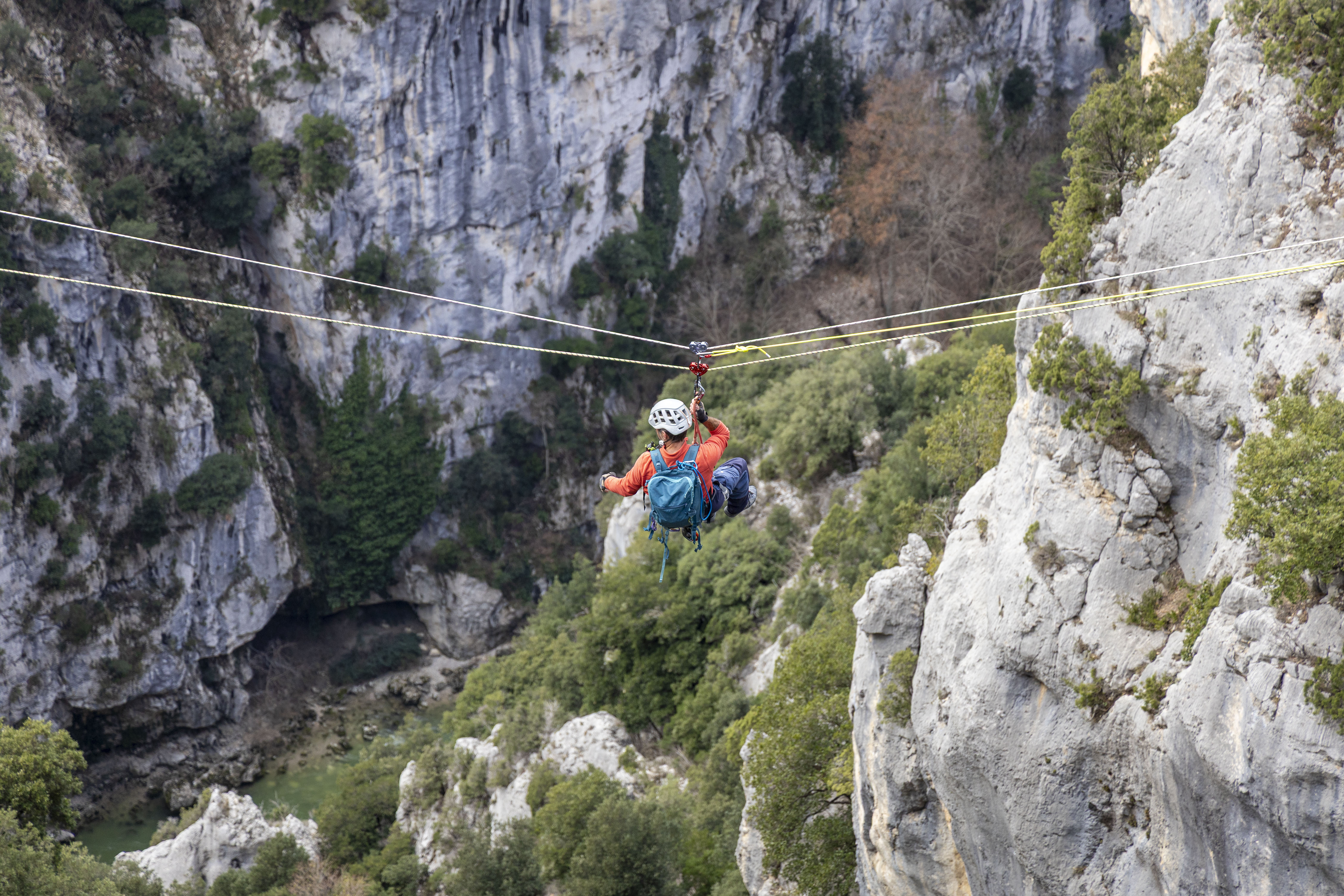 Via corda - Activités verticales avec Rock'n Wild